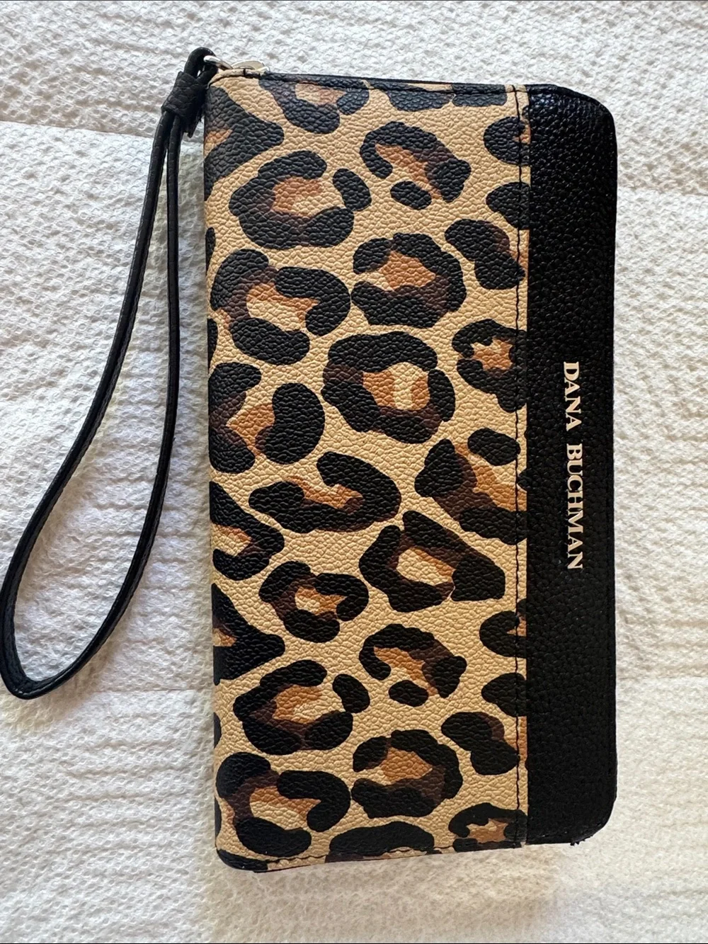 *Dana Buchman Leopard Print Zip Wristlet  Wallet